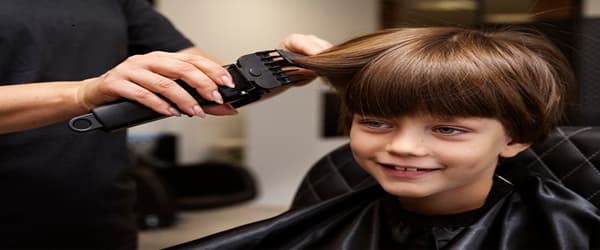 خدمات ارائه شده در آرایشگاههای کودک
